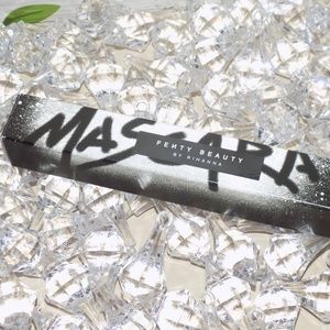 FENTY BEAUTY FULL FRONTAL MASCARA